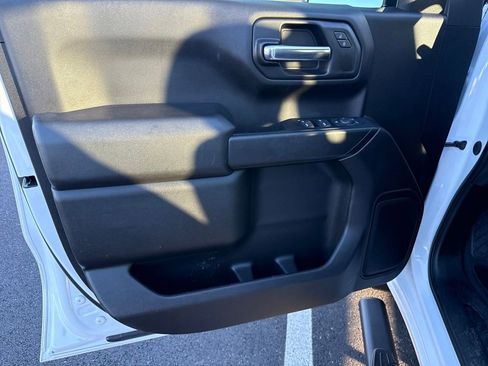 Used 2024 GMC Sierra 1500 Pro w/ Graphite Edition image 10