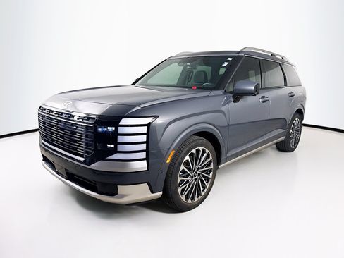 Used 2026 Hyundai Palisade Calligraphy AWD/4WD image 4