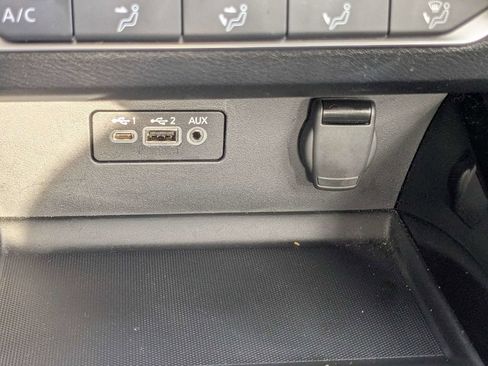 Used 2025 Nissan Altima 2.5 SR FWD image 22