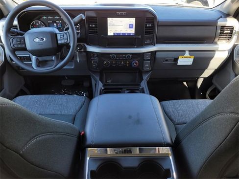 New 2026 Ford F350 XLT w/ FX4 Off-Road Package image 13