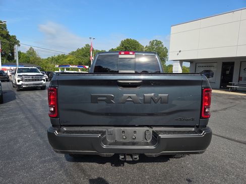 Used 2026 RAM 2500 Warlock AWD/4WD image 4