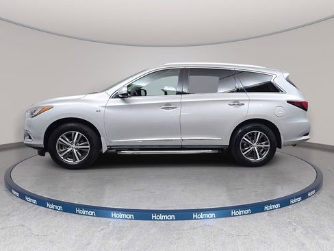 Used 2017 INFINITI QX60 Luxe w/ Premium Plus Package AWD/4WD image 9