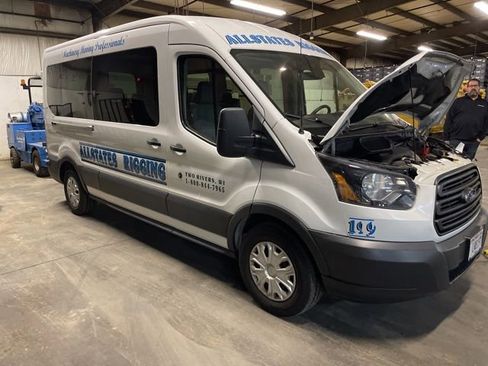 Used 2017 Ford Transit 350 XL image 3