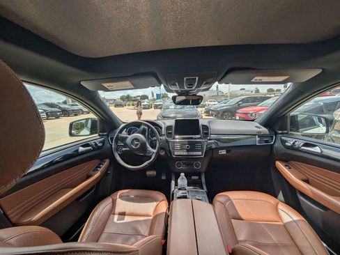 Used 2019 Mercedes-Benz GLE 43 AMG 4MATIC Coupe image 12