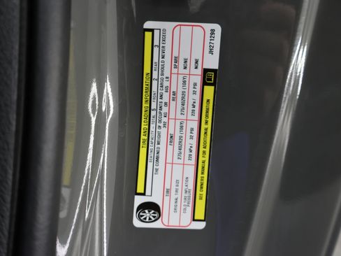 Used 2018 Dodge Challenger SRT w/ Technology Group image 54