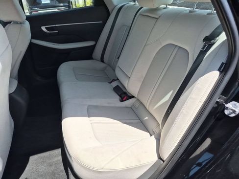 Used 2025 Hyundai Sonata SEL FWD image 28