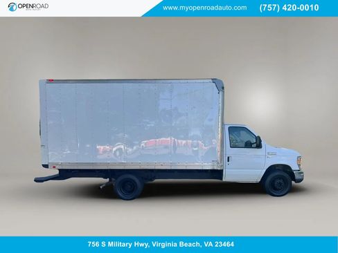 Used 2016 Ford E-350 and Econoline 350 Super Duty RWD image 1
