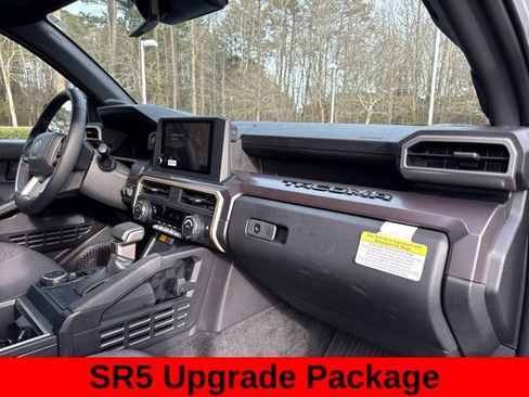 Used 2025 Toyota Tacoma SR5 image 20