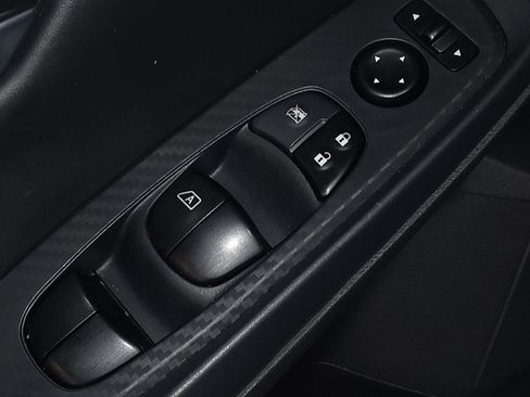 Used 2021 Nissan Sentra S FWD image 27