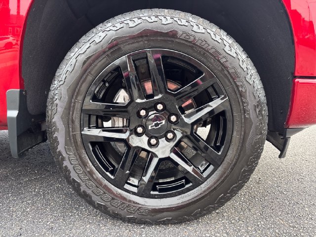 Used 2023 Chevrolet Silverado 1500 RST AWD/4WD image 9