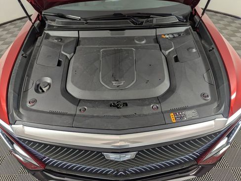 Used 2024 Cadillac Lyriq Luxury w/ LPO, Floor Liner Package image 27