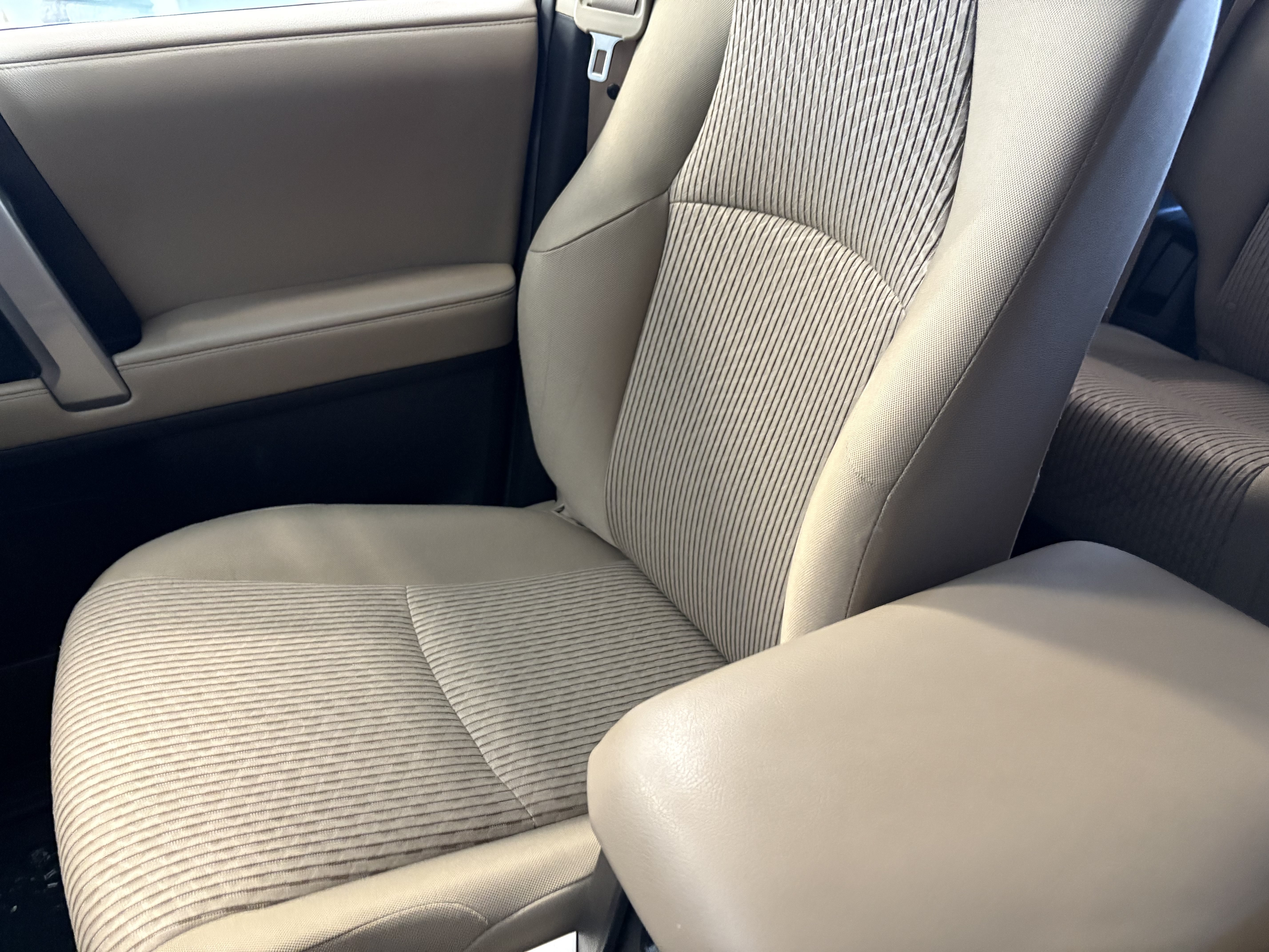 Certified 2020 Toyota 4Runner SR5 AWD/4WD image 24