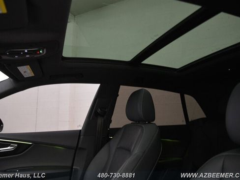 Used 2021 Audi Q8 Premium Plus w/ Premium Plus Package image 16