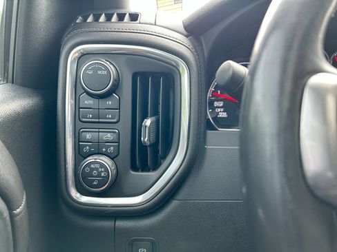 Used 2021 Chevrolet Silverado 1500 LT Trail Boss w/ Convenience Package II AWD/4WD image 17