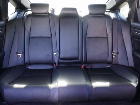 Used 2022 Honda Accord Sport image 25