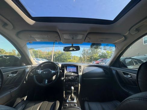 Used 2014 INFINITI QX70 3.7 w/ Premium Package image 10