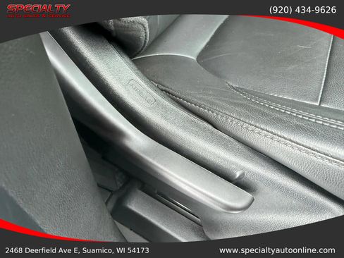 Used 2020 Chevrolet Silverado 1500 LT Trail Boss image 40