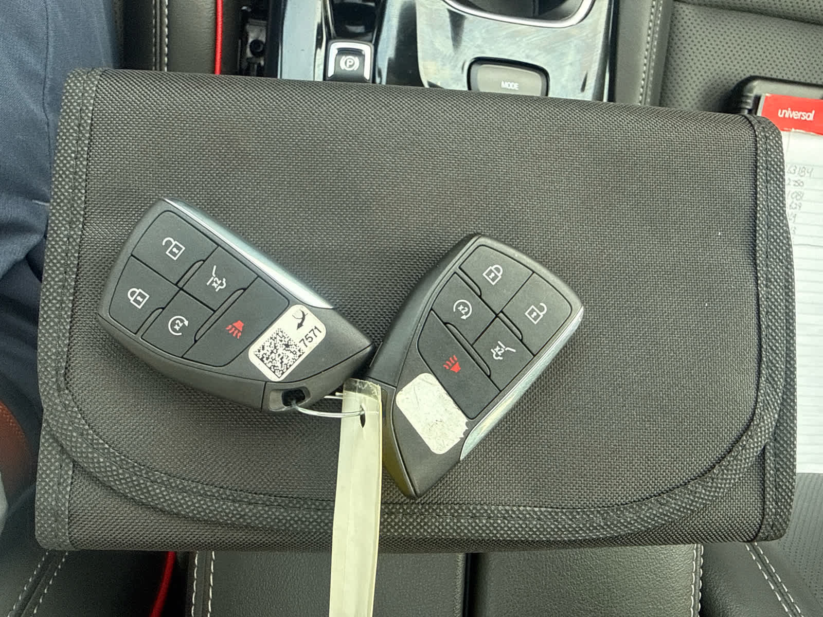 Used 2023 Buick Envision Essence w/ Sport Touring Package AWD/4WD image 26