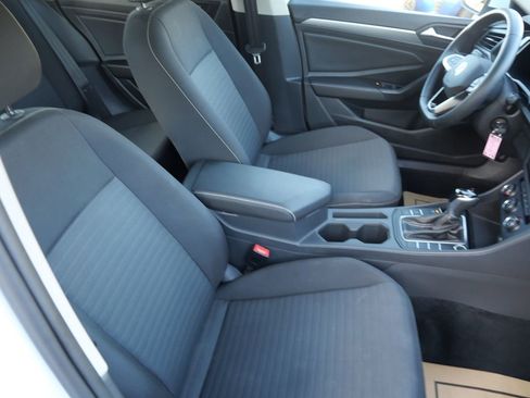 Used 2024 Volkswagen Jetta S image 29