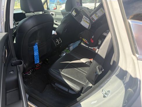 Used 2024 Kia Sorento S w/ Panoramic Sunroof Package AWD/4WD image 4