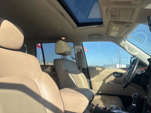 Used 2019 Nissan Armada Platinum w/ Captain's Chairs Package AWD/4WD image 30