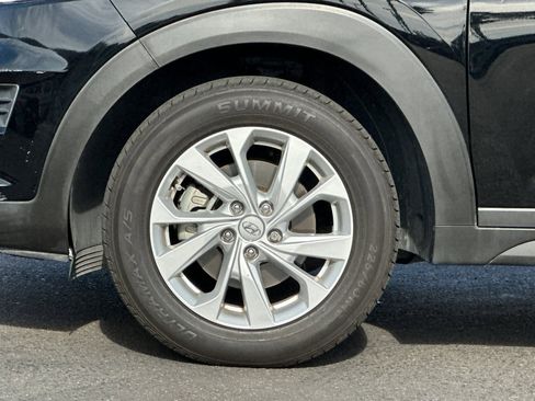 Used 2020 Hyundai Tucson Value w/ Cargo Package image 23