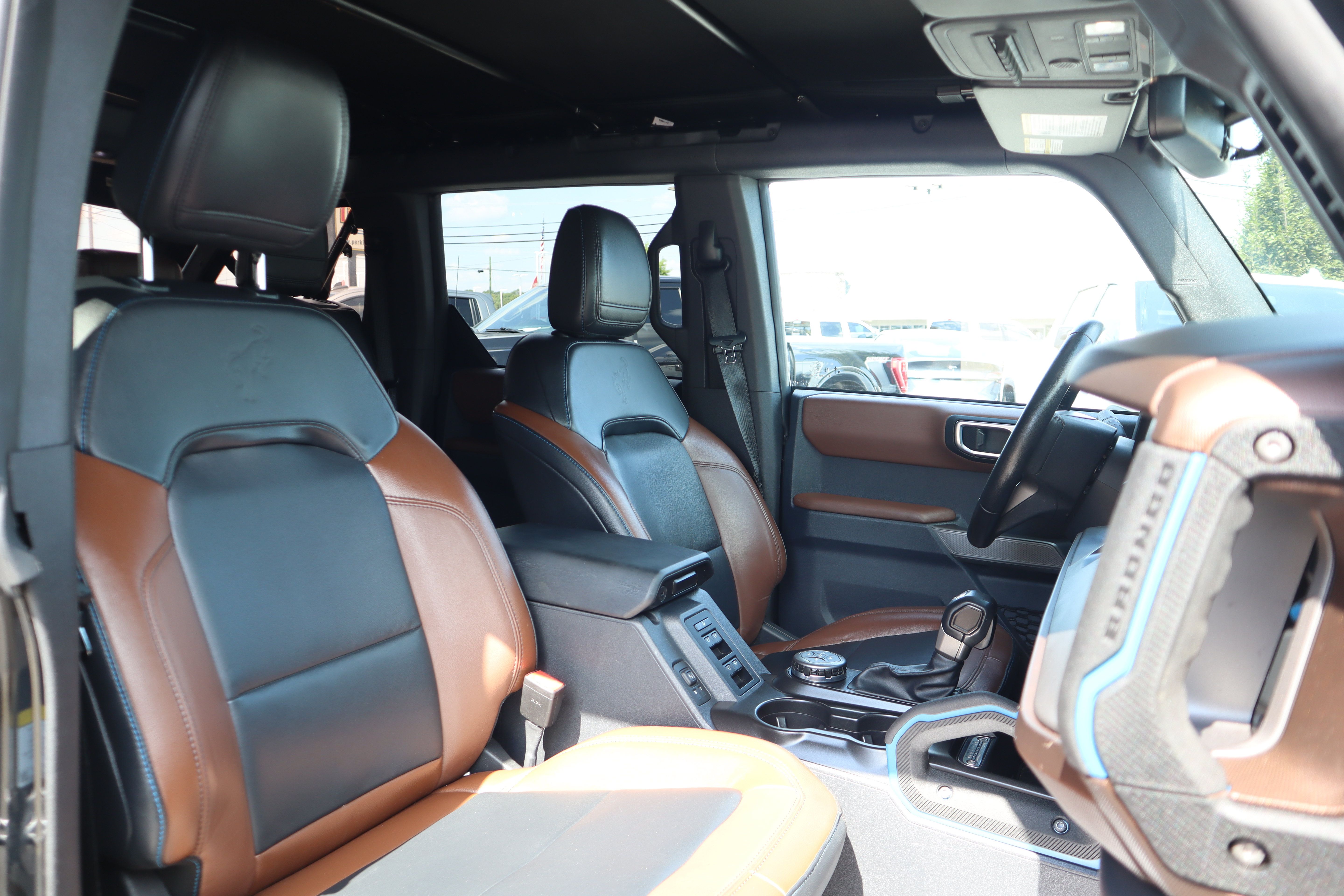 Used 2023 Ford Bronco Outer Banks AWD/4WD image 30