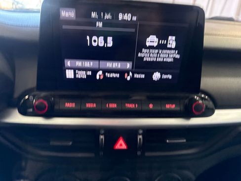 Used 2022 Kia Forte LXS w/ LXS Technology Package FWD image 24