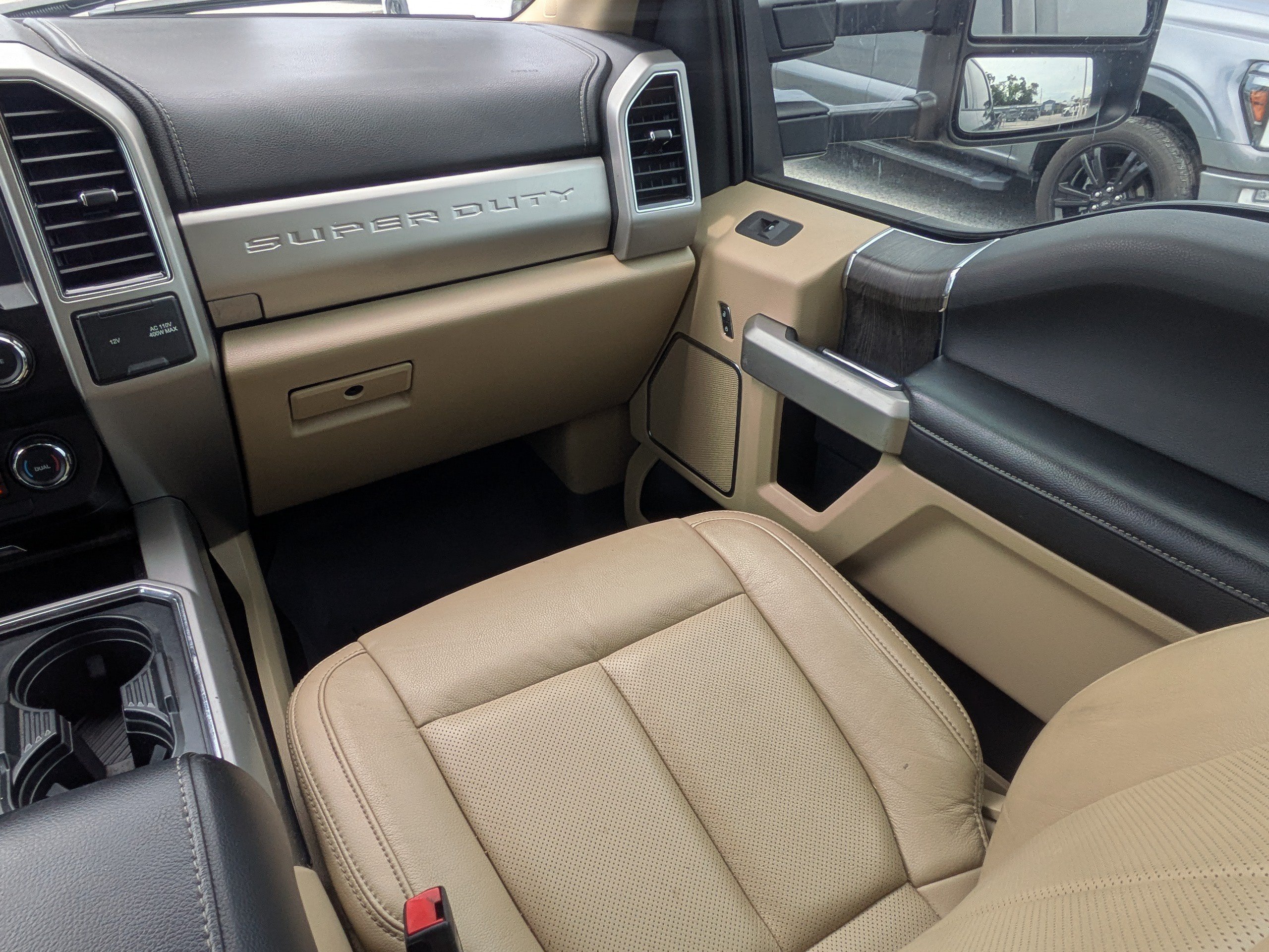 Used 2020 Ford F250 Lariat w/ Tremor Off-Road Package AWD/4WD image 17