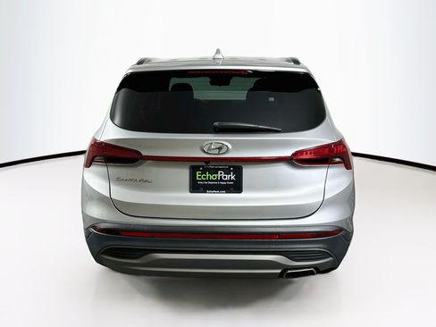 Used 2023 Hyundai Santa Fe SE FWD image 7