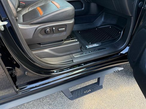 Used 2022 GMC Sierra 2500 AT4 AWD/4WD image 25