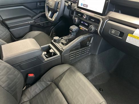 New 2026 Toyota 4Runner TRD Off-Road Premium image 18