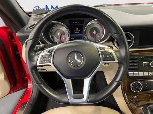 Used 2016 Mercedes-Benz SLK 350 image 12