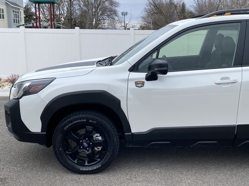 Used 2025 Subaru Forester Wilderness image 2