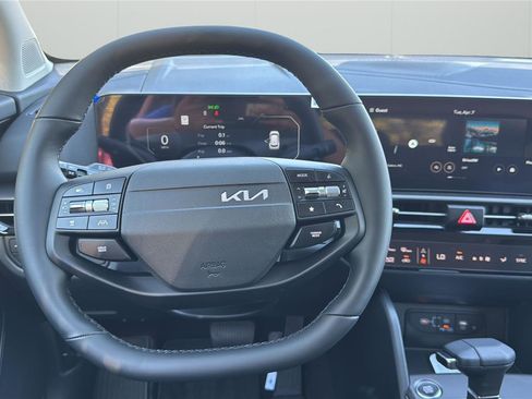New 2026 Kia Sportage SX AWD/4WD image 22