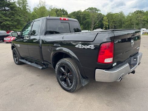 Used 2018 RAM 1500 SLT AWD/4WD image 3