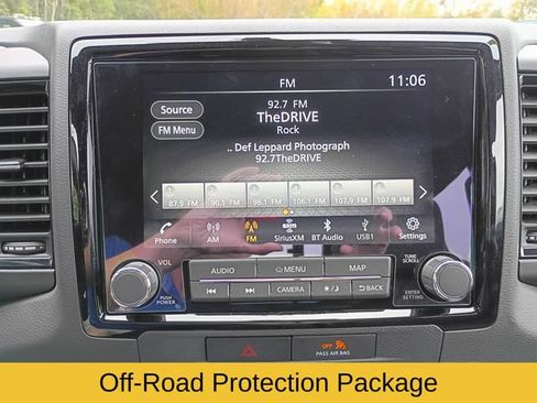 Used 2023 Nissan Frontier PRO-4X w/ Pro-4X Premium Package AWD/4WD image 15