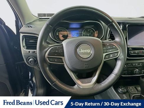 Used 2021 Jeep Cherokee Limited image 13