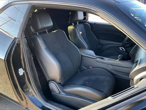 Used 2023 Dodge Challenger R/T w/ Plus Package image 8