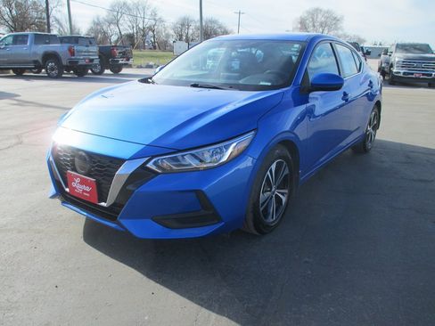 Used 2022 Nissan Sentra SV w/ Trunk Package image 9