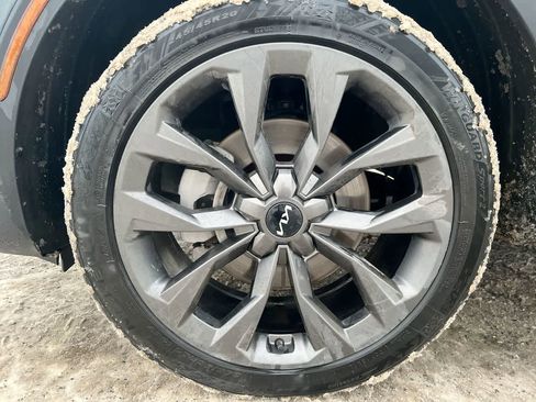 Used 2022 Kia Sorento SX Prestige w/ Rust Color Package image 10