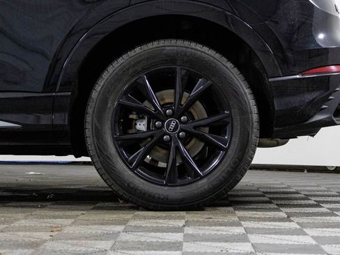 Used 2024 Audi Q3 2.0T Premium image 43