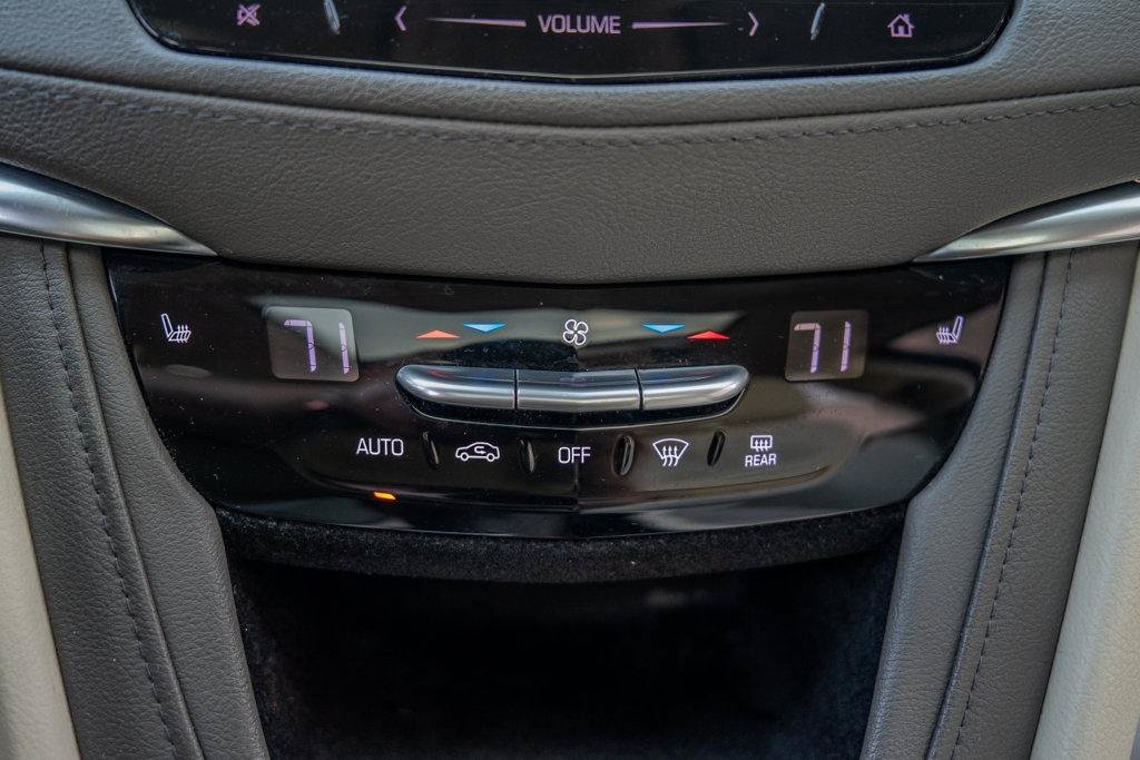 Used 2018 Cadillac XT5 Luxury w/ Driver Awareness Package FWD image 30