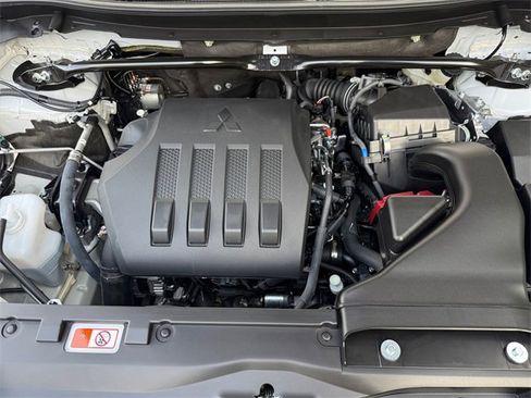 New 2026 Mitsubishi Eclipse Cross SE image 29