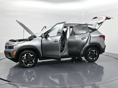 Used 2026 Kia Seltos S AWD/4WD image 30