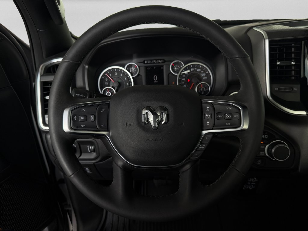 Used 2025 RAM 1500 Big Horn AWD/4WD image 12