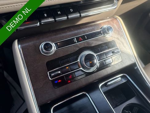 Used 2023 Lincoln Aviator Grand Touring w/ Equipment Group 301A AWD/4WD image 33