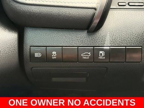 Used 2024 Toyota Camry SE FWD image 19