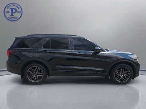 Used 2026 Ford Explorer ST AWD/4WD image 8