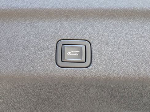 Used 2021 GMC Yukon AT4 w/ Rear Media and Nav Package image 14